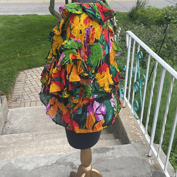 Bright Floral gauze crop top# - Picture 4 of 7